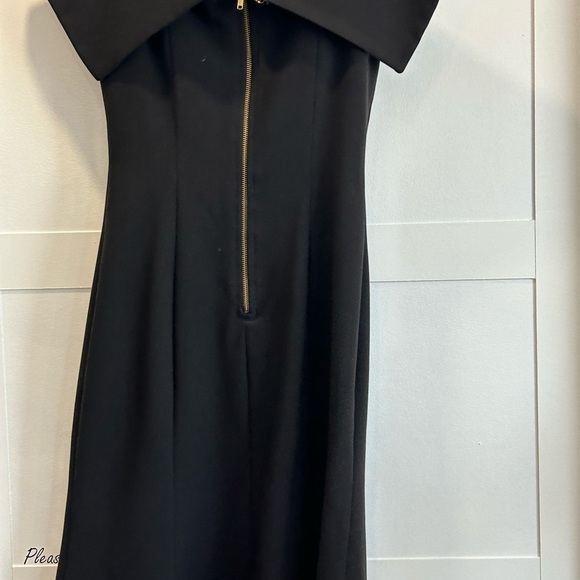 Aijek Black off the shoulder formal Dress - Picture 3 of 4